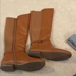 Brown Knee-High Women's Boots